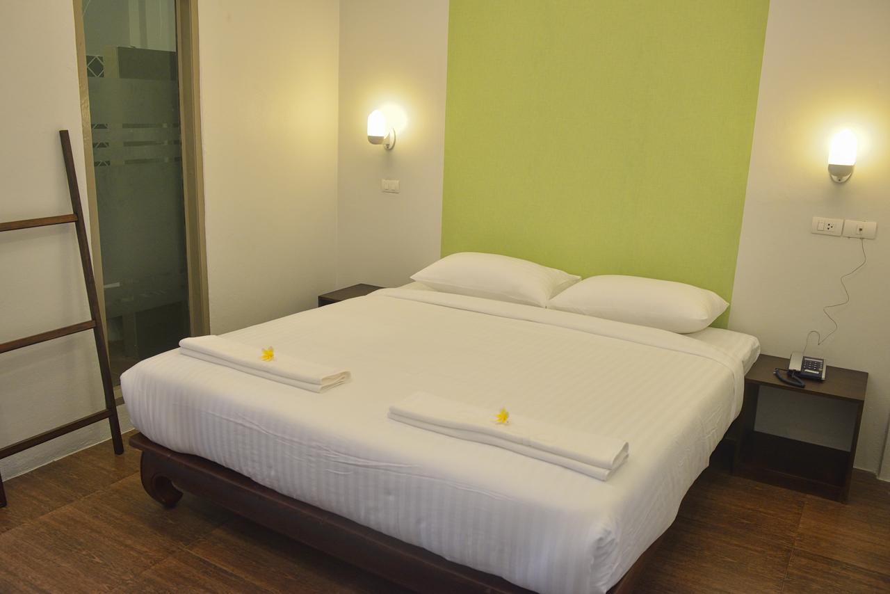 Sleep Hotel - Sha Certified Сураттхани Экстерьер фото